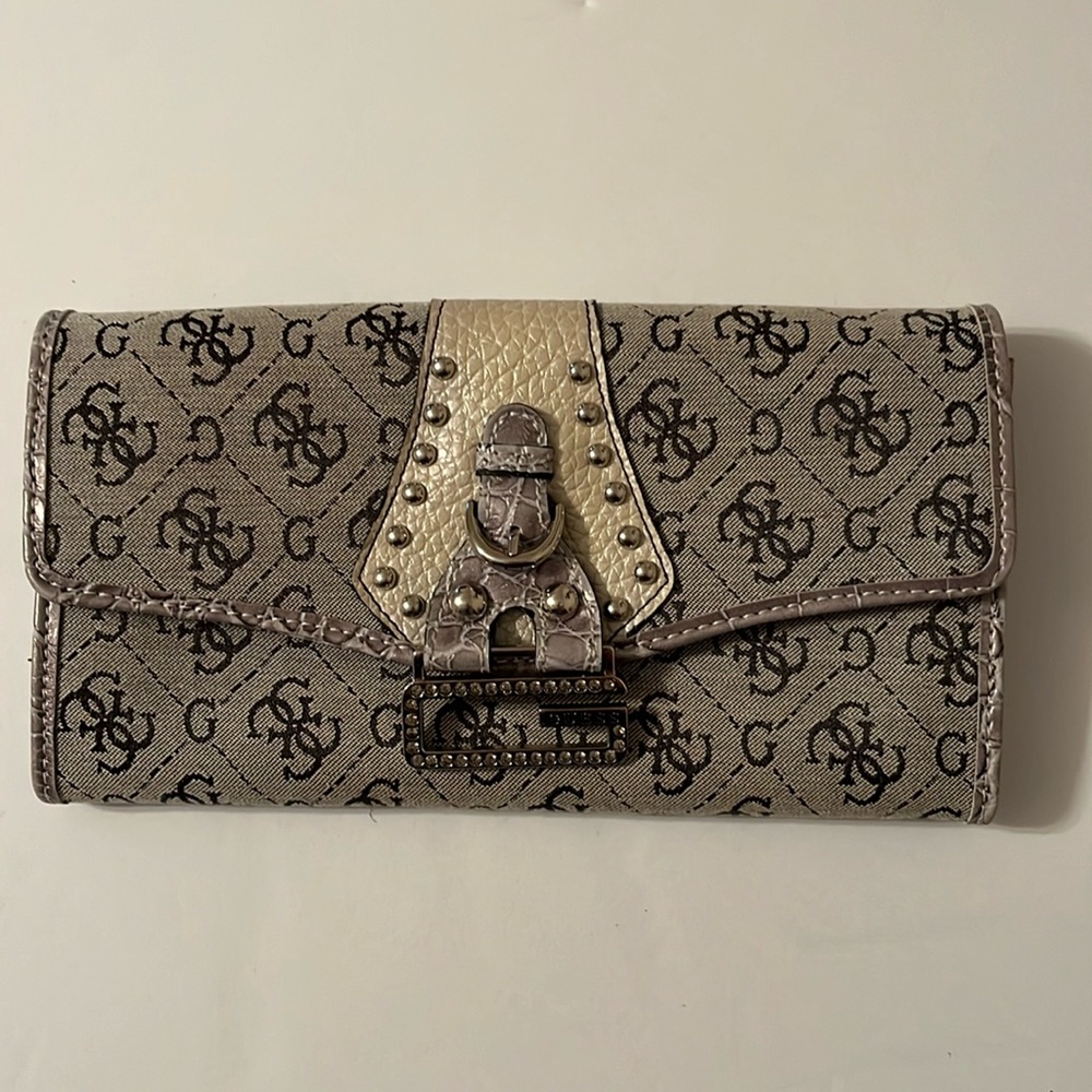 Guess fold over brown wallet